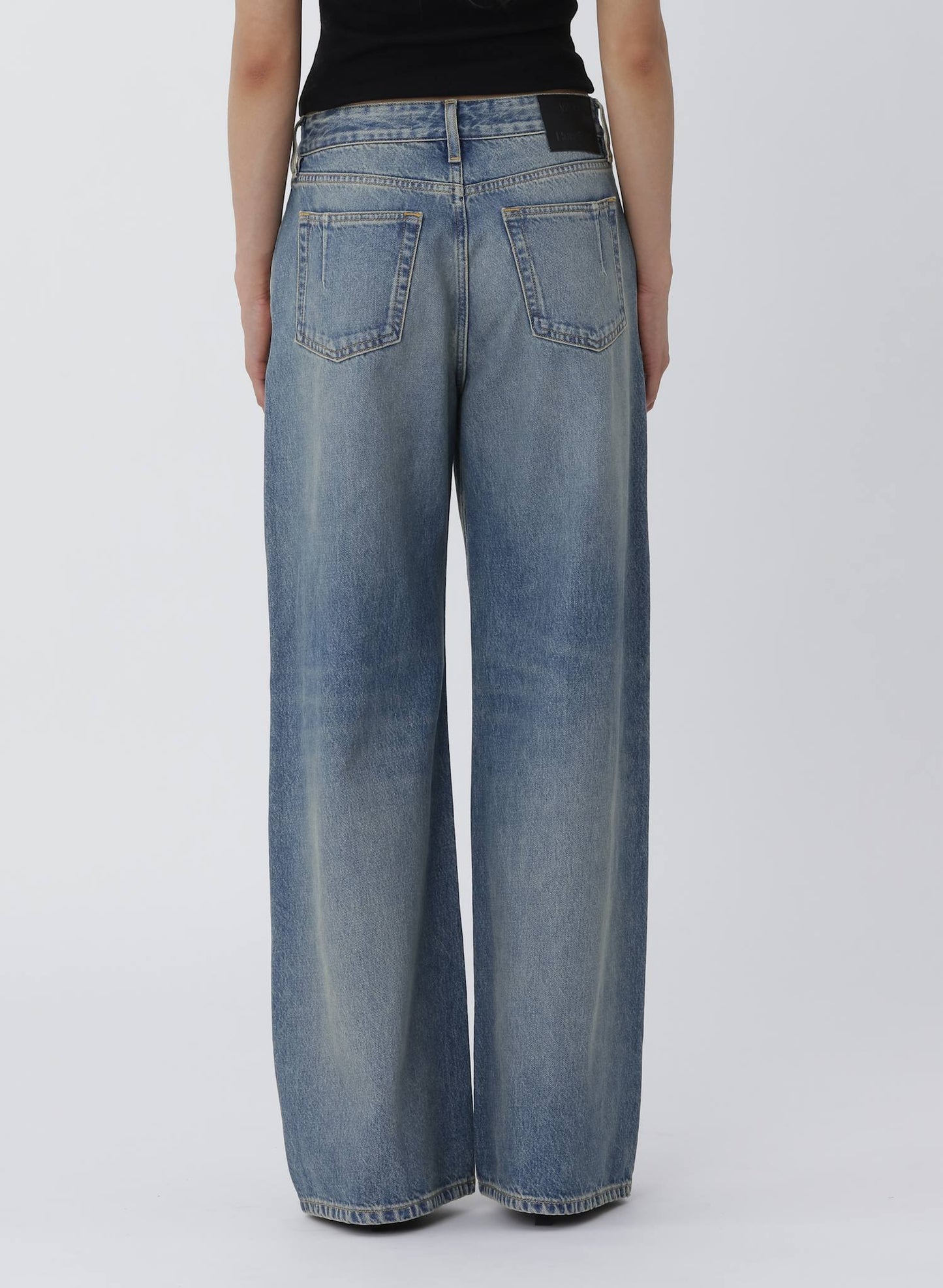 Kila Jeans