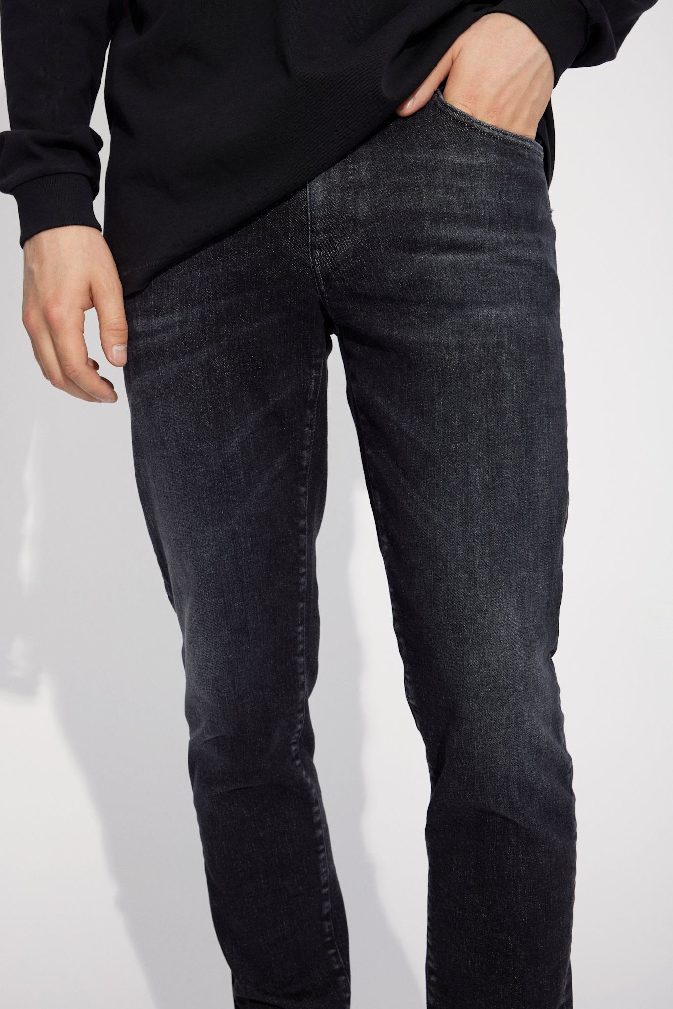 Won Hundred Men Dean 5-Pockets Lounge Black Two