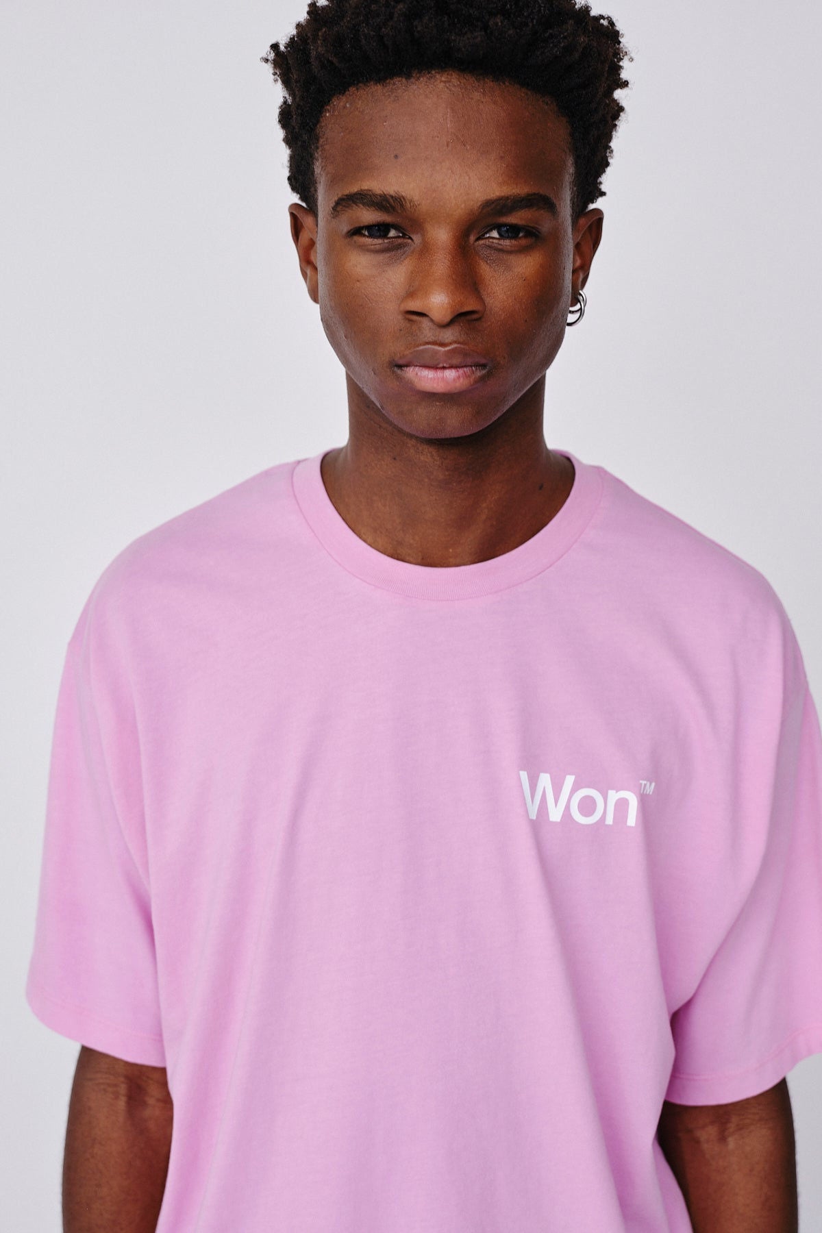 Won Hundred Men The Staff Tee logo M T-shirt Fuchsia Pink