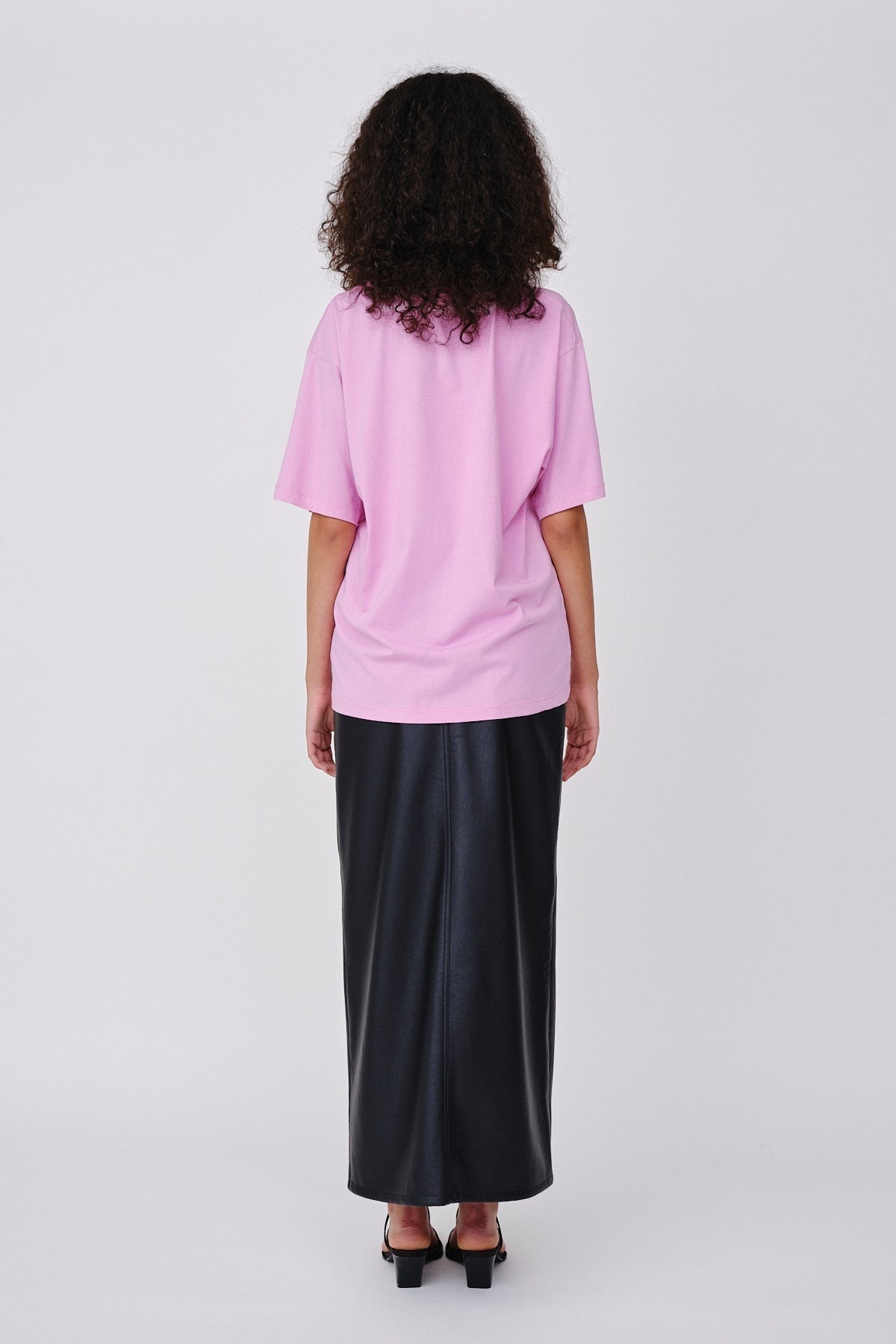 Won Hundred Women The Staff Tee logo W T-shirt Fuchsia Pink