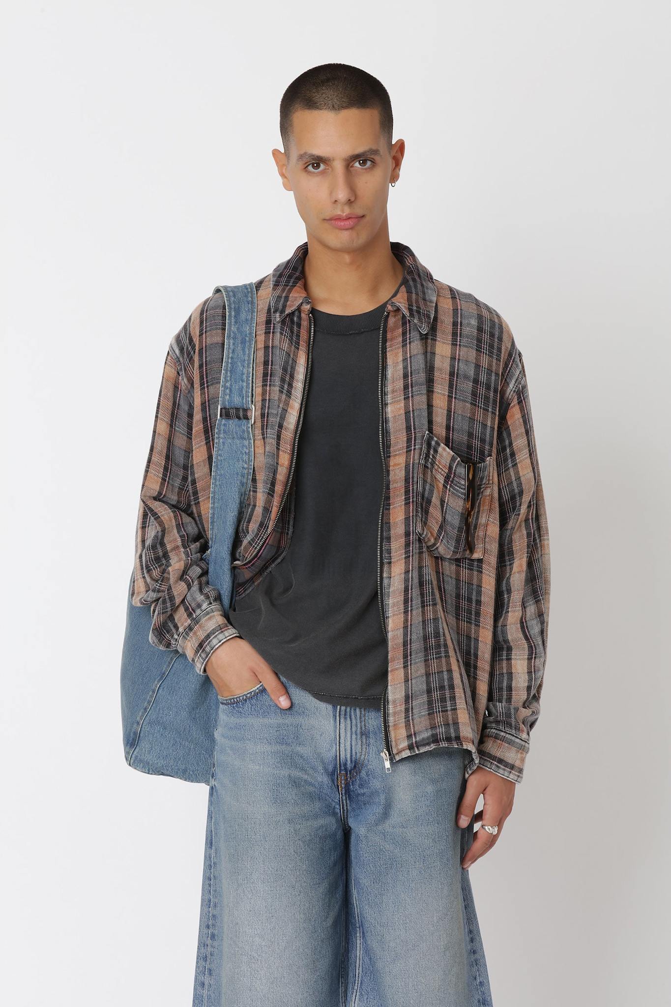 Zayne Zip Shirt – Won Hundred Online Store
