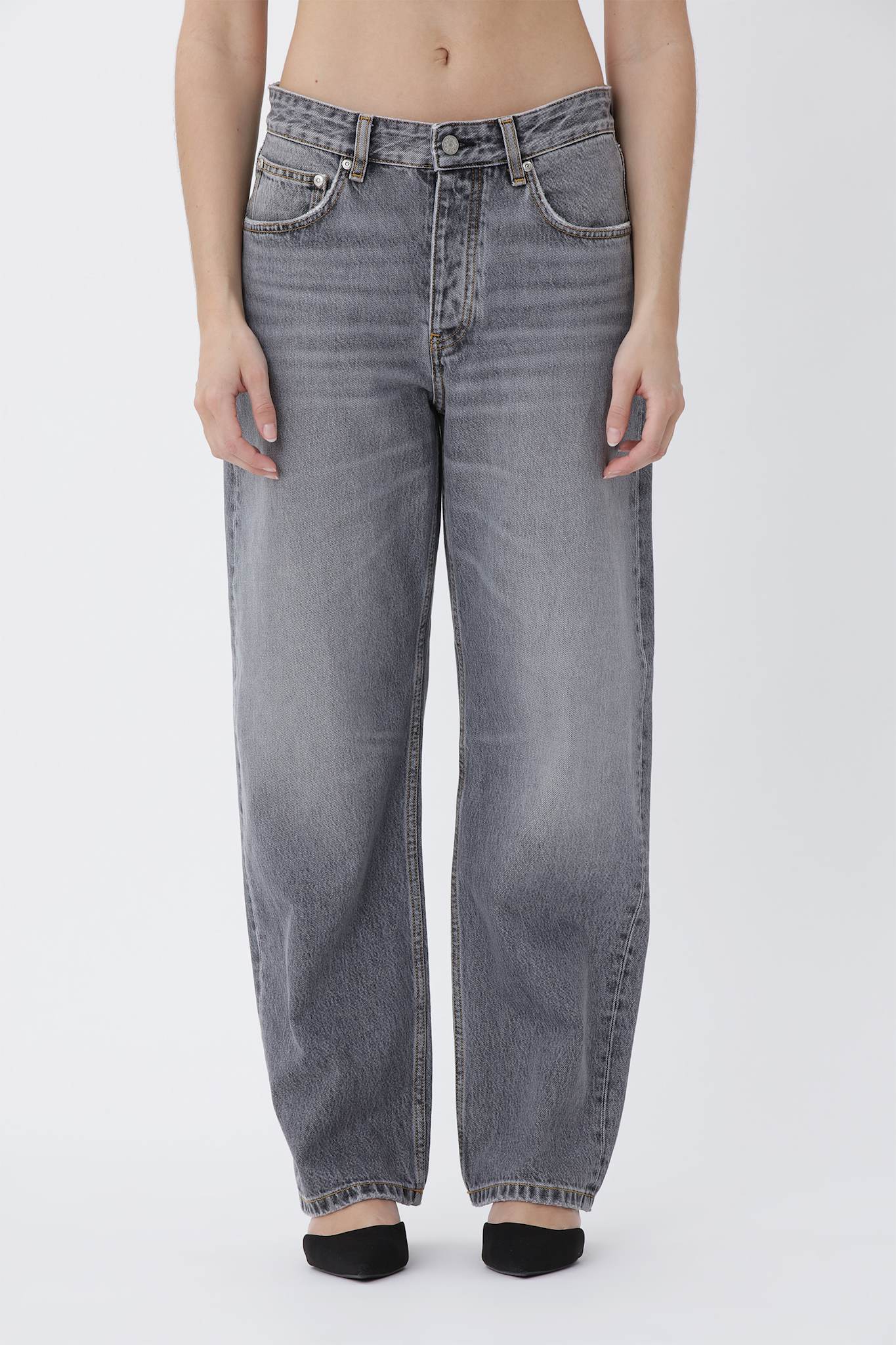 Alexandra Wantet Grey - Wantet Grey