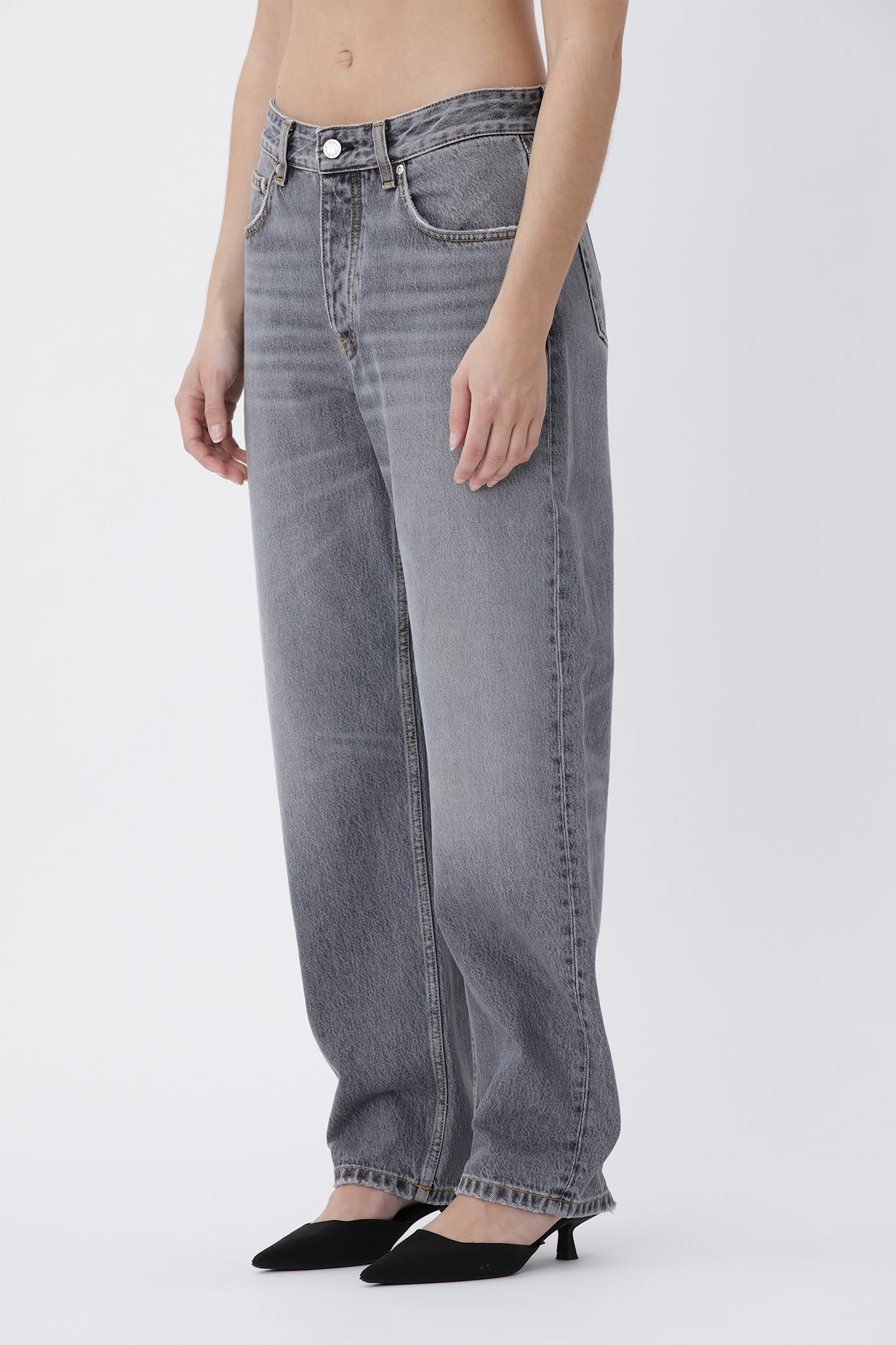 Alexandra Wantet Grey - Wantet Grey