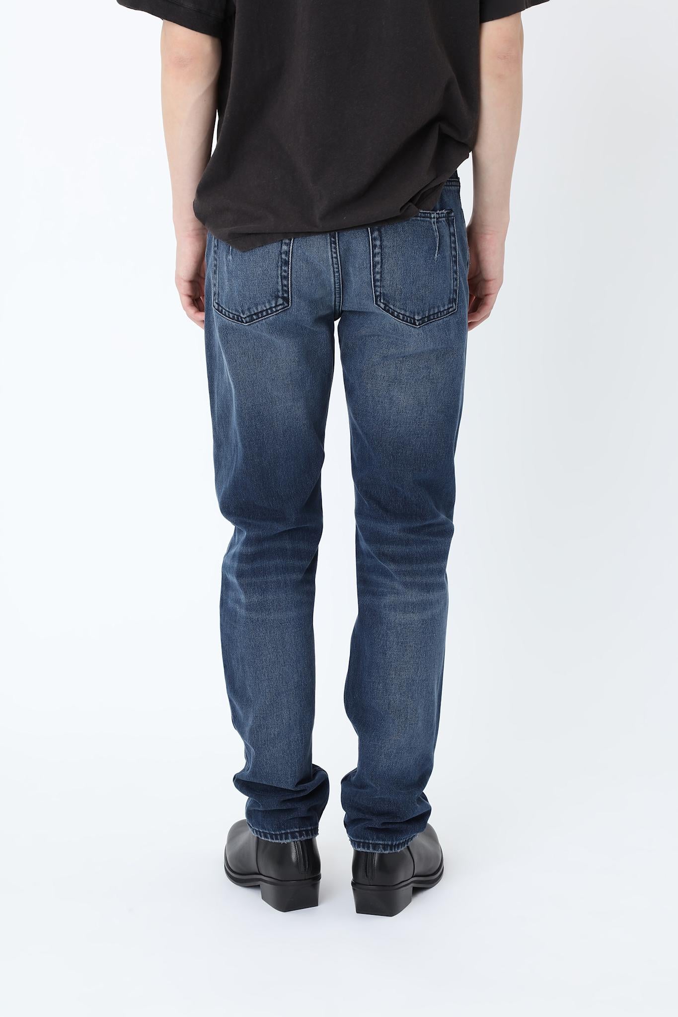Archer Blueish Black