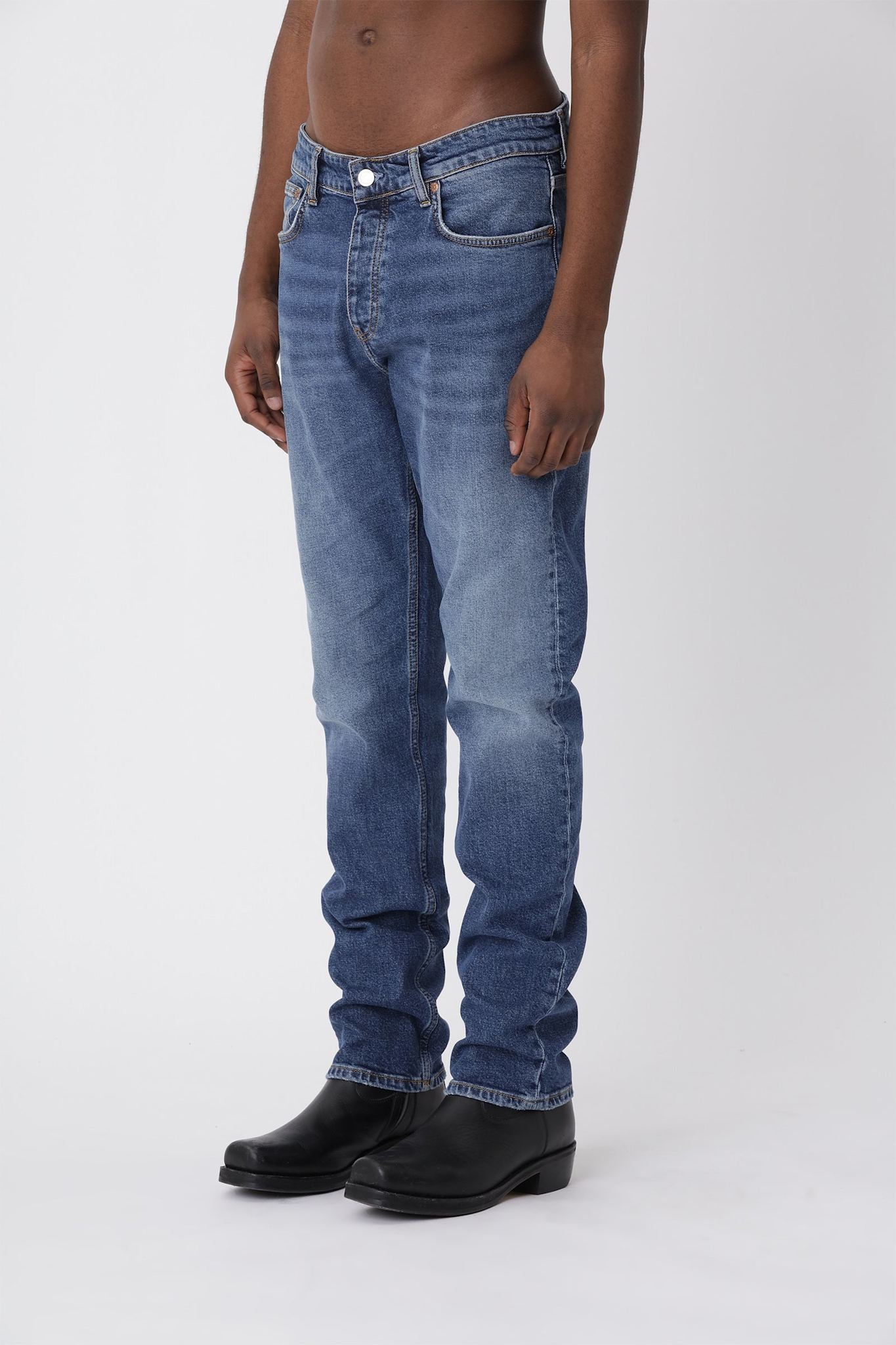 Won Hundred Men Archer True Blue 6 5-Pockets True Blue