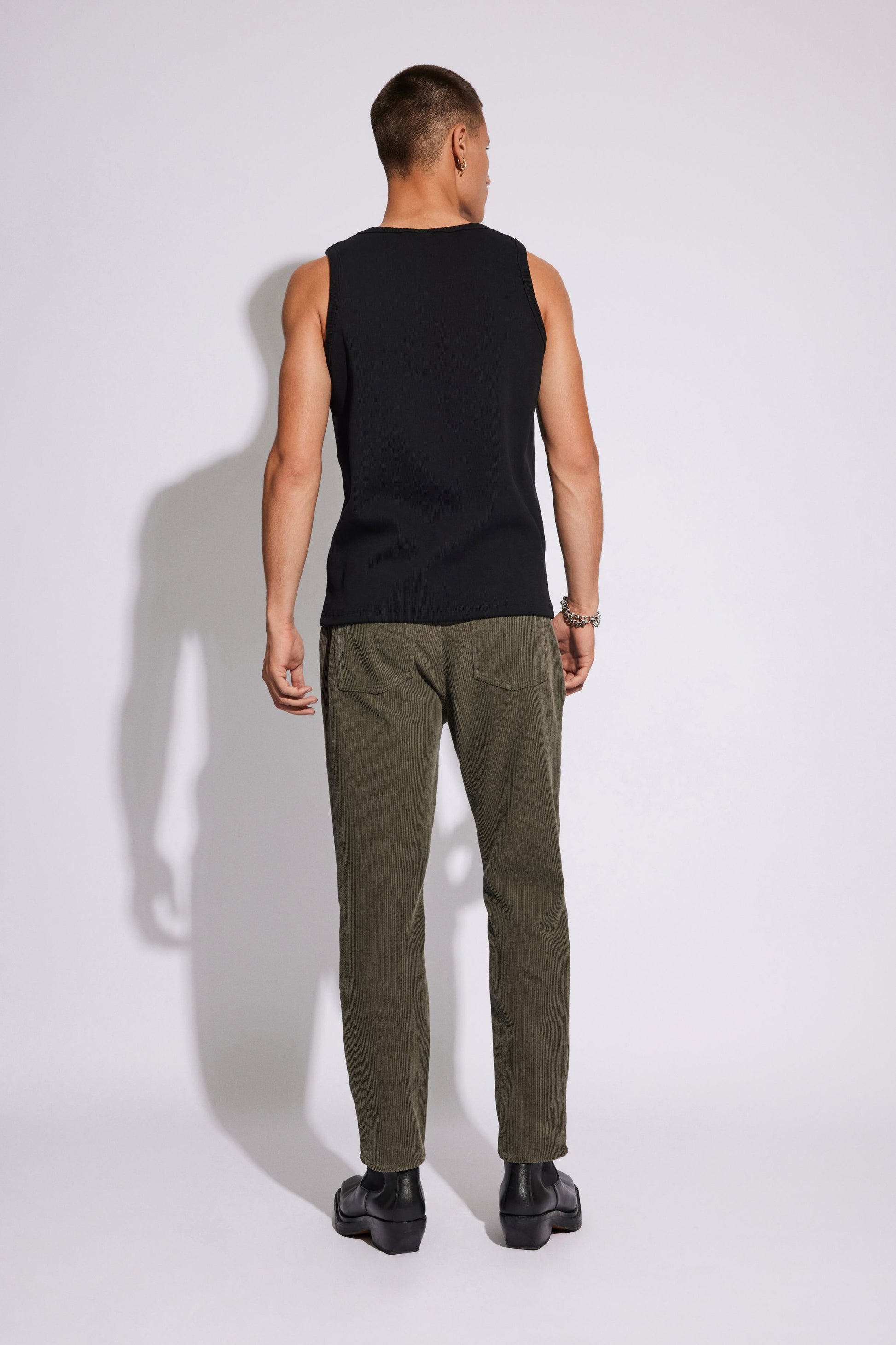 Won Hundred Men Ben Corduroy Trousers Tarmac