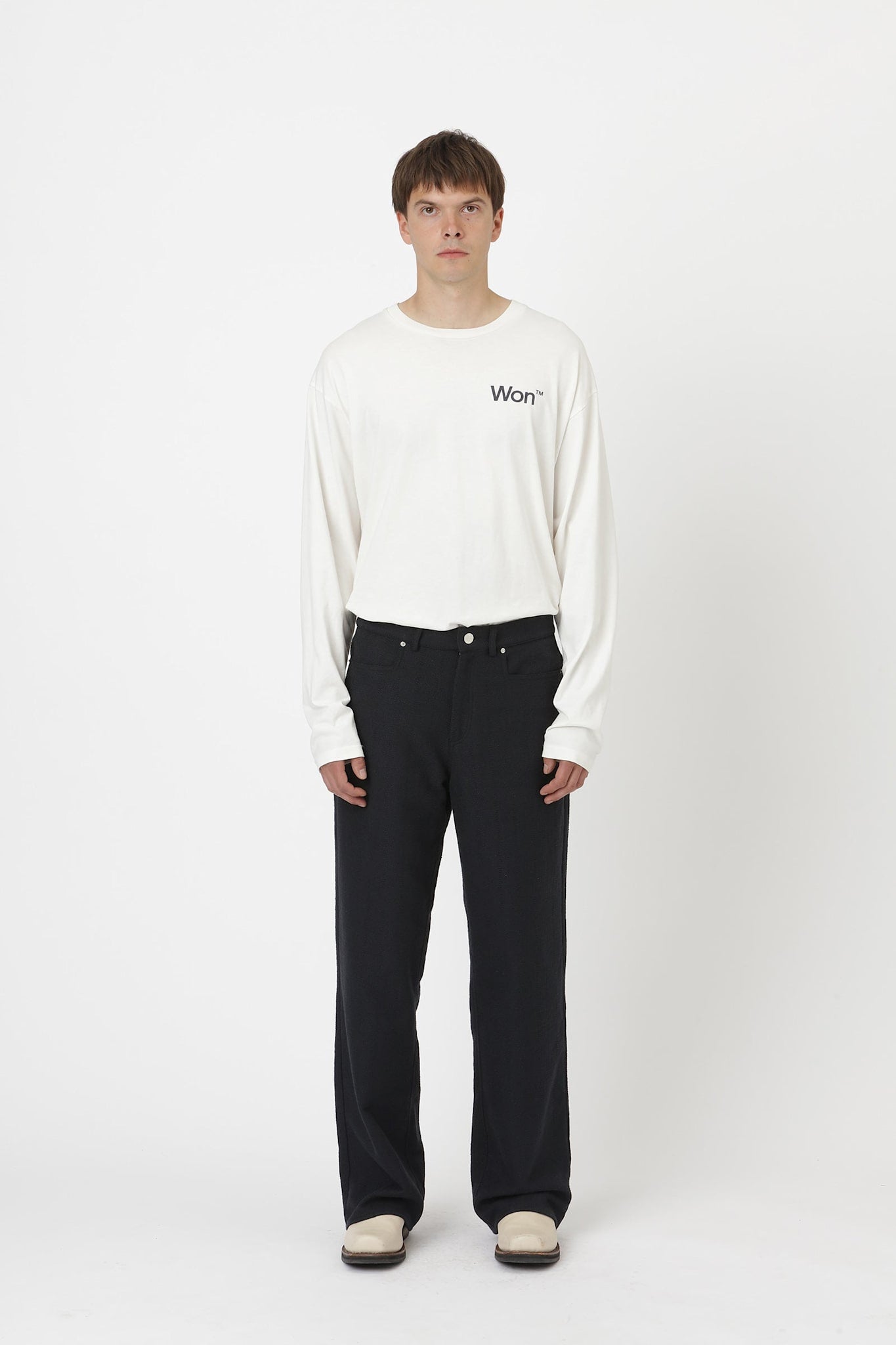 Won Hundred Men Case Herringbone Trousers Black