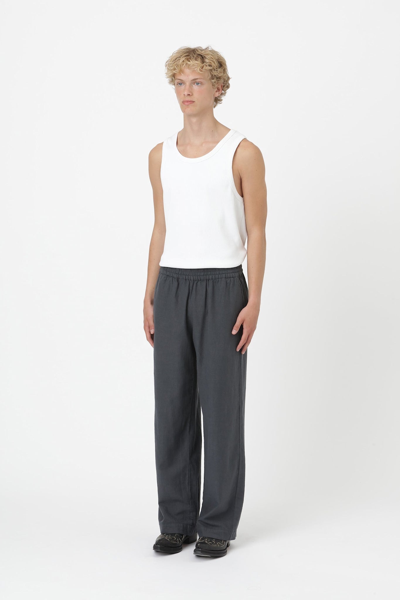 Won Hundred Men Leeds Trousers Ebony