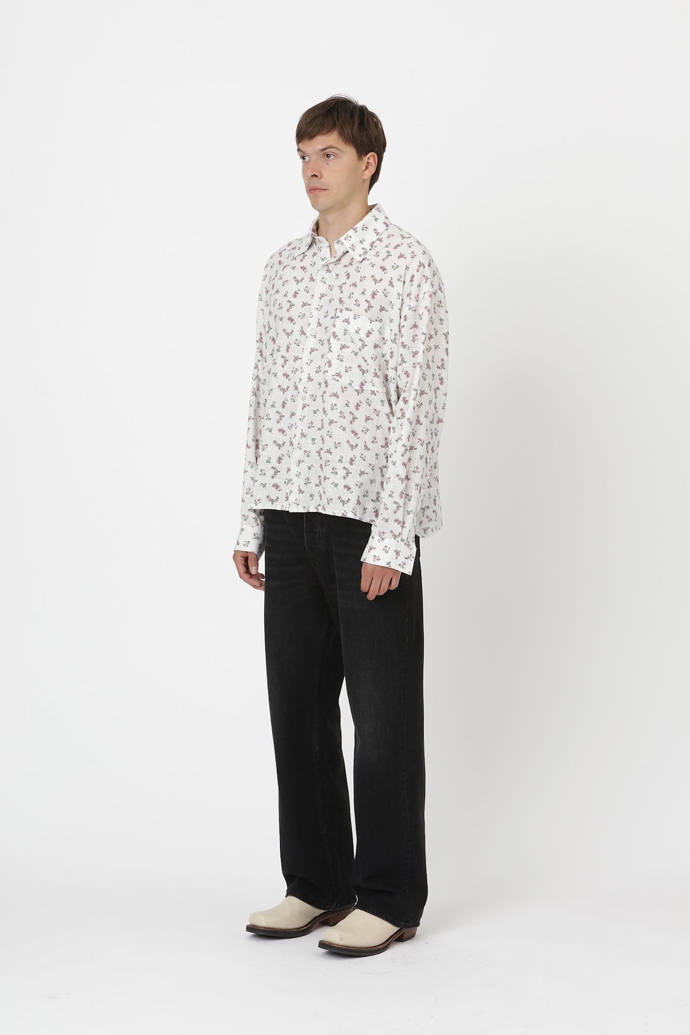 Won Hundred Men Maza Flower Shirt White Flower