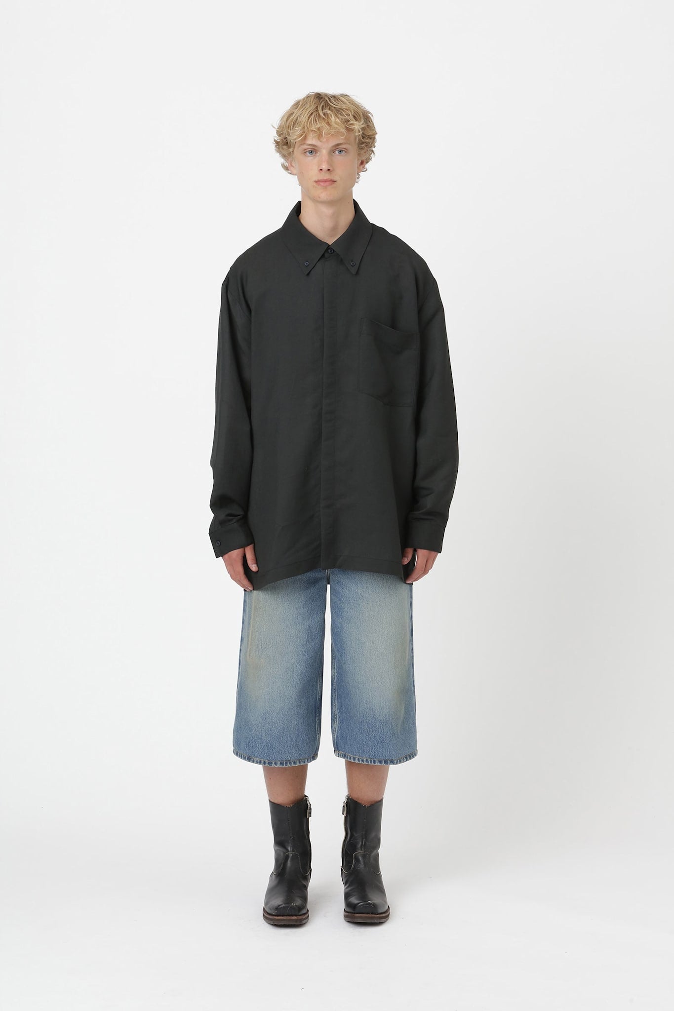 Won Hundred Men Moriel Shirt Black