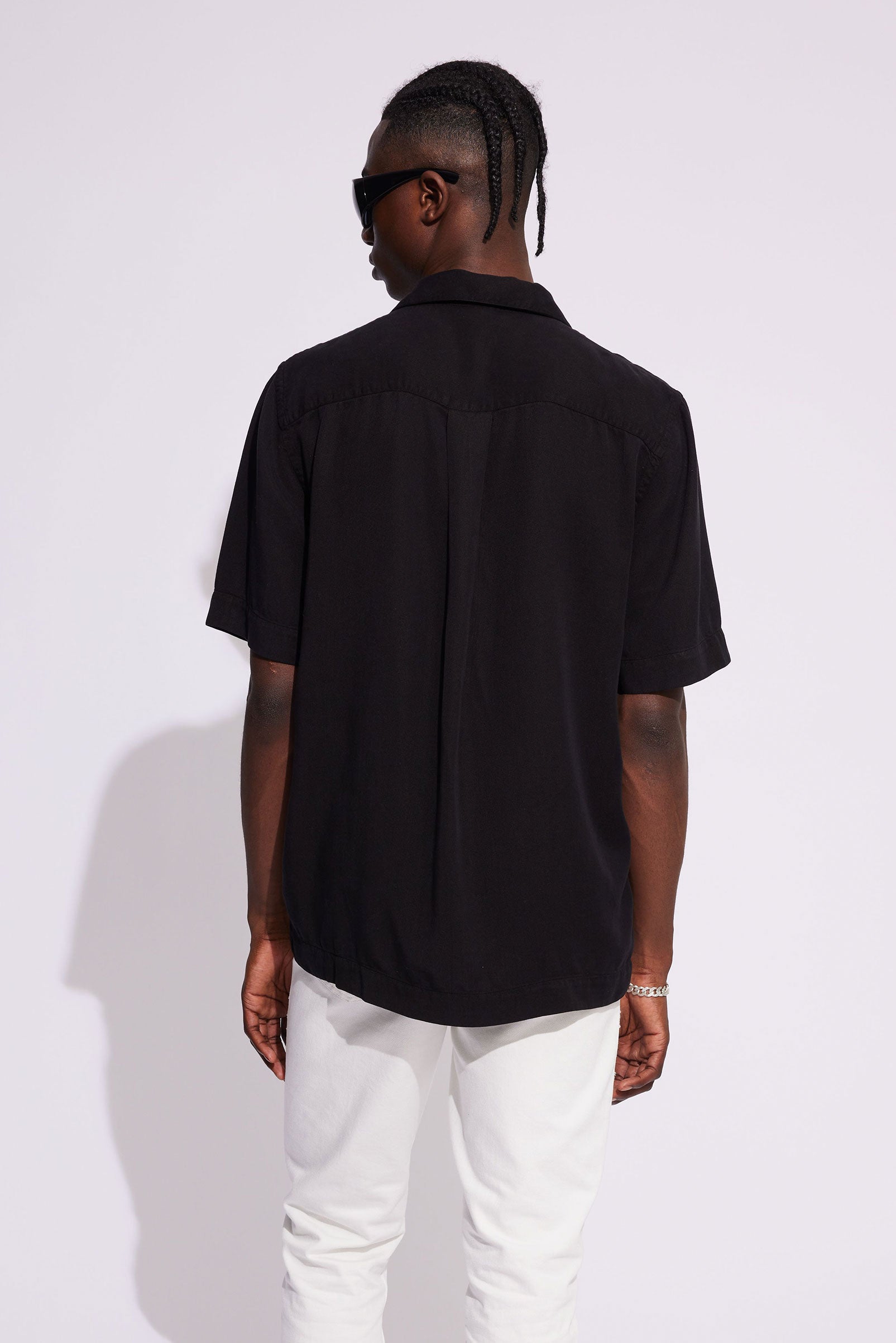 Won Hundred Men Gonzo Shirt Washed Black